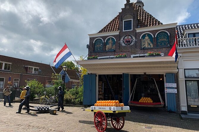 E-Bike PRIVATE tour Countryside of Amsterdam Volendam Marken - Monnickendam: an industry town finish with atmosphere