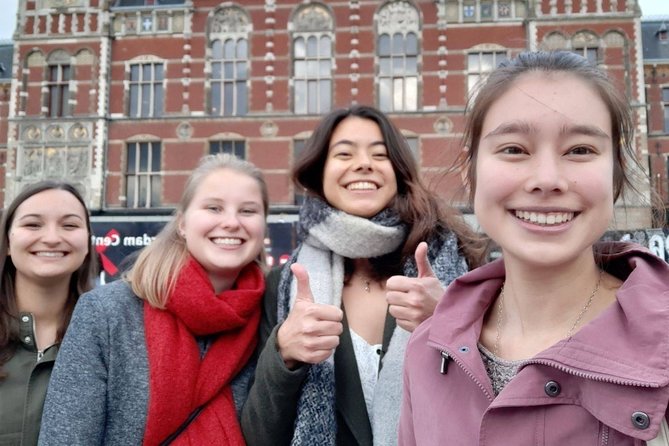e-Scavenger hunt Amsterdam: Explore the city at your own pace - Price and group setup: what $37.29 per group really buys