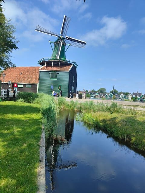 Excursion from Amsterdam to the windmills of Zaanse Schans - Cheese Factory Stop: Taste the Dutch Flavor, Not Just the Idea