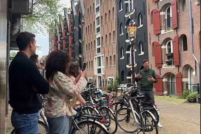 Explore Amsterdam by Bike in the Company of a French Local Guide - The Big Win: Why This Bike Loop Works for a First Amsterdam Trip