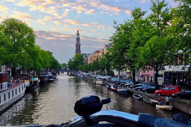 Explore hidden streets with friends - Westerkerk and Merchant Amsterdam: Where Rembrandt Is Buried