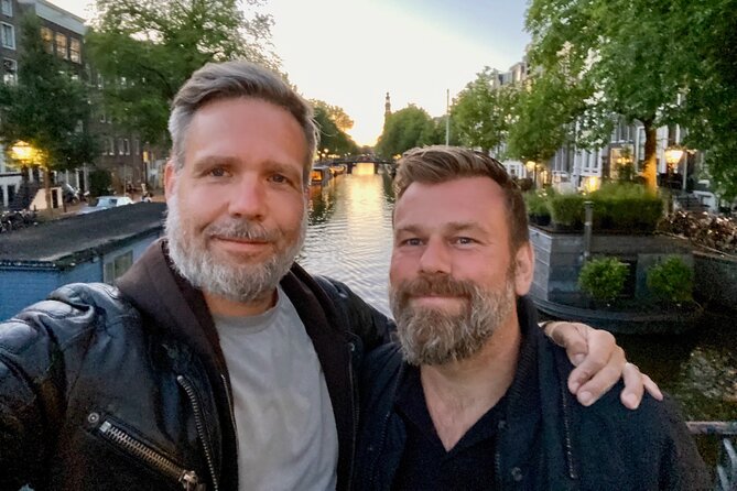 Explore hidden streets with friends - Guides Michael and Christian: Conversational Storytelling That Keeps Moving