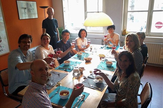 French Bistro-Style Dinner Overlooking Amsterdam's Canals - The Night’s Flow: From Meeting Point to Shared Table Timing