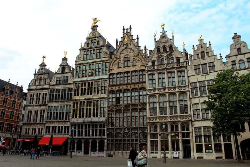 From Amsterdam: Cologne & Antwerp Full-Day Tour - Grote Markt in Antwerp: Renaissance façades and the Brabo Fountain story