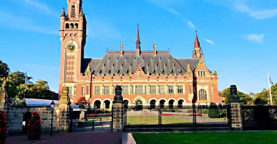From Amsterdam: Day Tour to Rotterdam, Delft and The Hague - The Hague’s Peace Palace and Binnenhof Power Walk