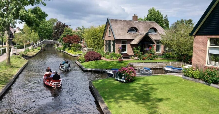 From Amsterdam: Giethoorn Small Group Tour with Boat Ride - Why Giethoorn Feels Different Than Other Dutch Day Trips