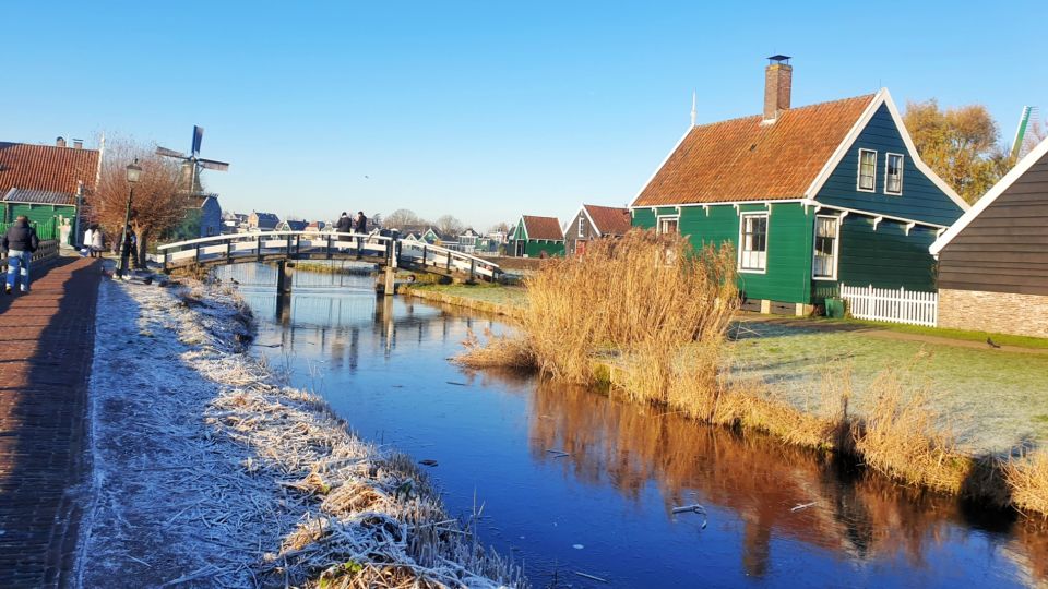 From Amsterdam: Small Group Zaanse Schans and Volendam Tour - Should You Book This Zaanse Schans and Volendam Small-Group Tour?