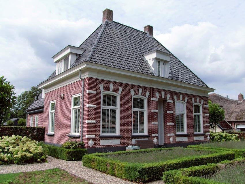 From Amsterdam: Zaanse Schans and Giethoorn Countryside Trip - Tickets, timing, and the value of skipping waiting