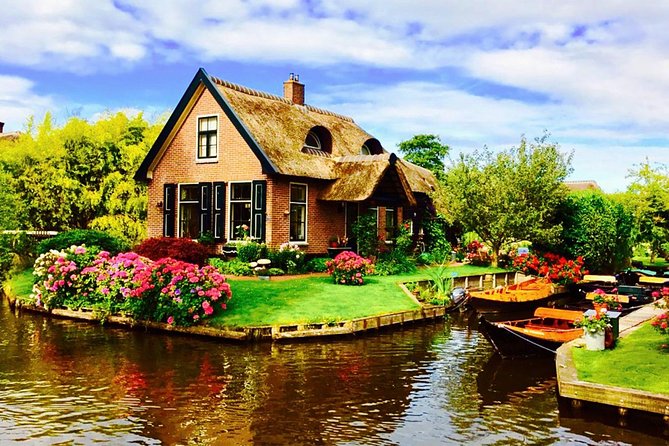 From Amsterdam: Zaanse Schans, Volendam, Giethoorn with Boat Tour - Price and value at $167.75: what you’re really getting
