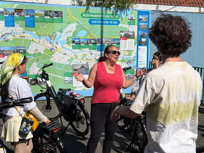 From Amsterdam: Zaanse Schans Windmills & More - E-Bike Tour - Who should book this e-bike windmill loop