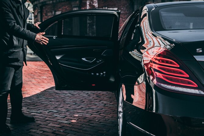 Full-Day Executive Chauffeur Service in Amsterdam - Where this service fits best: city tours and cross-border drop-offs