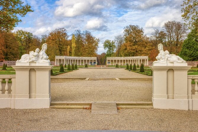 Full-Day Private Historic Royal Tour around Palaces and Castles - Royal palaces outside Amsterdam: why this is a smart use of time
