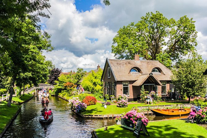 Giethoorn and Afsluitdijk Day Trip from Amsterdam with Boat Trip - Value and price: does $91.73 feel fair?