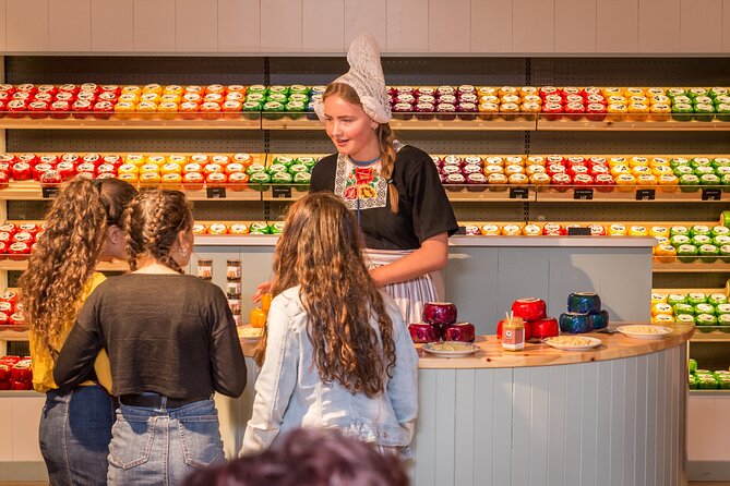 Giethoorn Day Trip from Amsterdam With Cruise and Cheeseplatter - What’s included (and what you’ll pay for out of pocket)