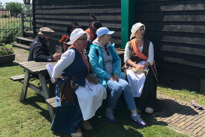 Half-Day Private Guided Sightseeing Tour of Zaanse Schans - Timing and logistics: why four hours can feel generous