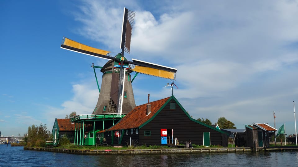 Half-Day Private Guided Sightseeing Tour of Zaanse Schans - Windmills for about 90 minutes: what to expect and what costs extra