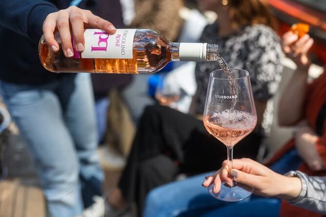 Highlights and Local Insights Canal Cruise Tour in Amsterdam - From Rembrandt Square to the Amstel: the ride starts with momentum