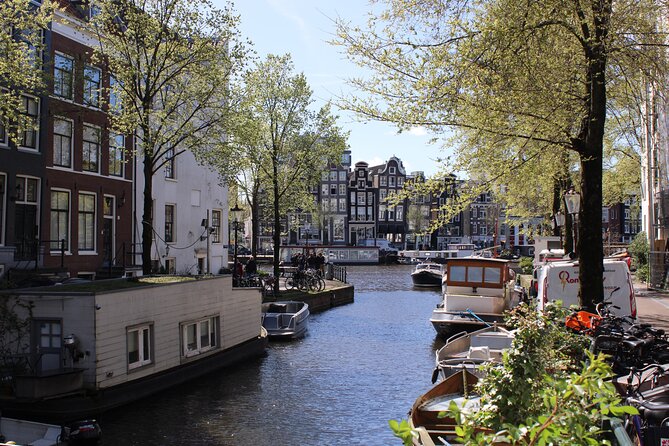 History & culture tour in Amsterdam with a local - Begijnhof: A Quiet Courtyard That Shows Amsterdam’s Tolerance