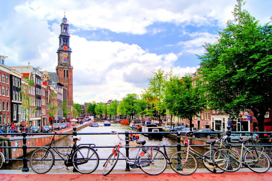 Jordaan, Anne Frank and Leidseplein tour in English - Price and value: is $29 per person fair for a 3-hour guided walk?