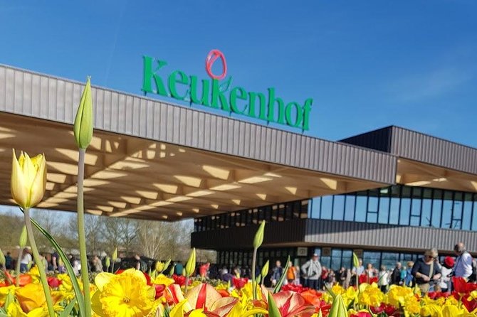 Keukenhof Skip-the-line Tickets: Countryside & Farm Private Tour - Door-to-door countryside comfort from Amsterdam