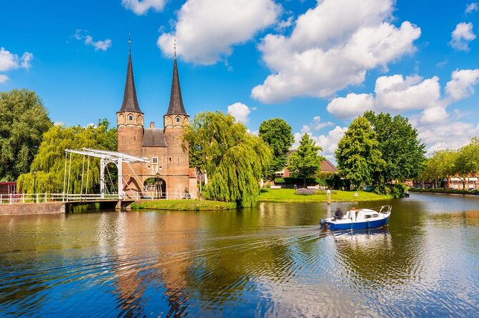 Kinderdijk Windmills and Delft Small-Group Tour from Amsterdam - Who this tour fits best