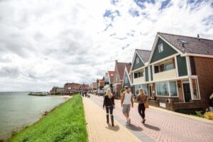 Marken, Volendam and Edam: Private Full-Day Tour - From Amsterdam to Marken: Views First, Then the Human Story