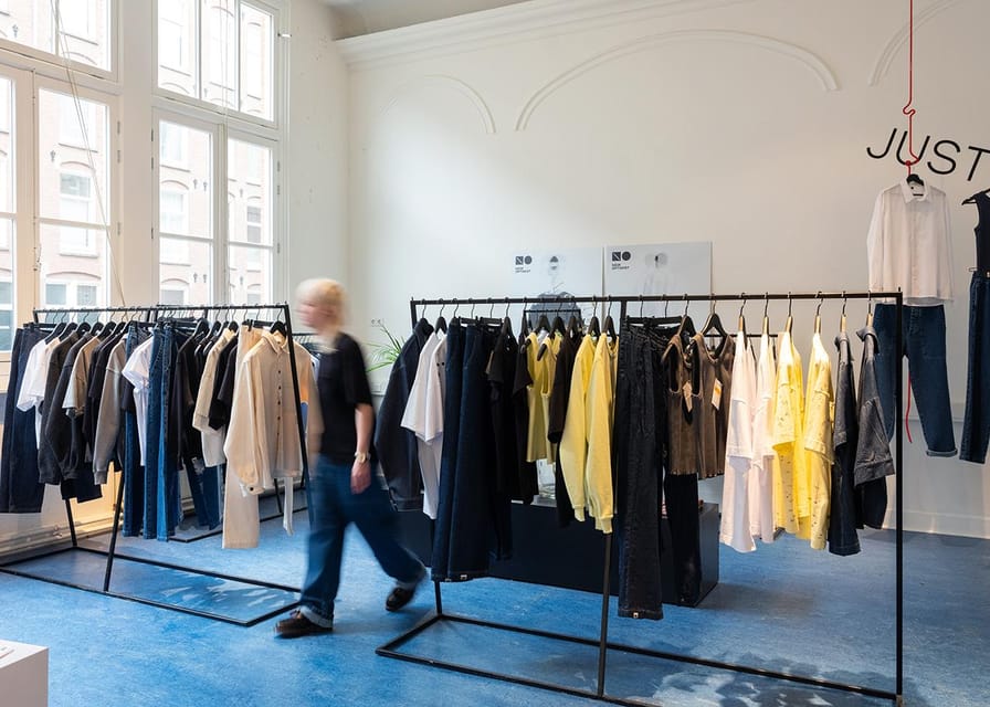 New Optimist: Atelier Visit & Shopping tour - Personal stylist help: streetwear-inspired looks that fit you