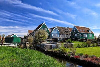 Off the Beaten Paths Dutch Landscape Private Tour 1/2 day Jaguar - Monnickendam and Edam: Two Classic Town Stops, Built for Quick Wins