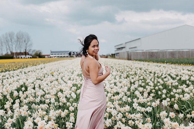Personal Travel and Vacation Photographer Tour in Amsterdam - Price check: $220.21 per group up to 4, and why it’s often a fair deal