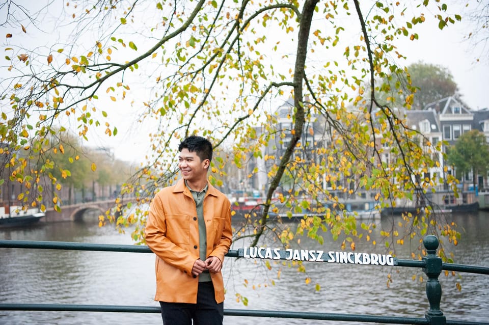 Photoshoot in or around Amsterdam - The flow of the shoot: scenic walk to a main photo stop