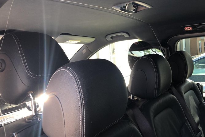 Private Amsterdam Departure Transfer to AMS Schiphol Airport - Who this private transfer is best for