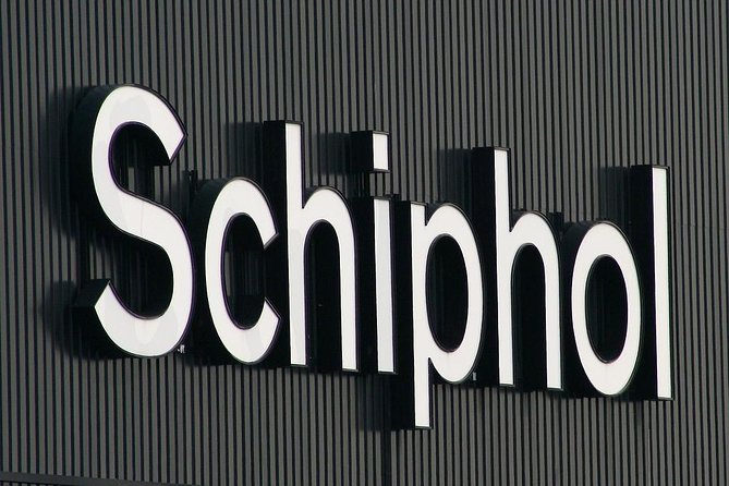 Private Amsterdam Departure Transfer to AMS Schiphol Airport - Luxury Mercedes (sedan or minivan) and what that means for comfort