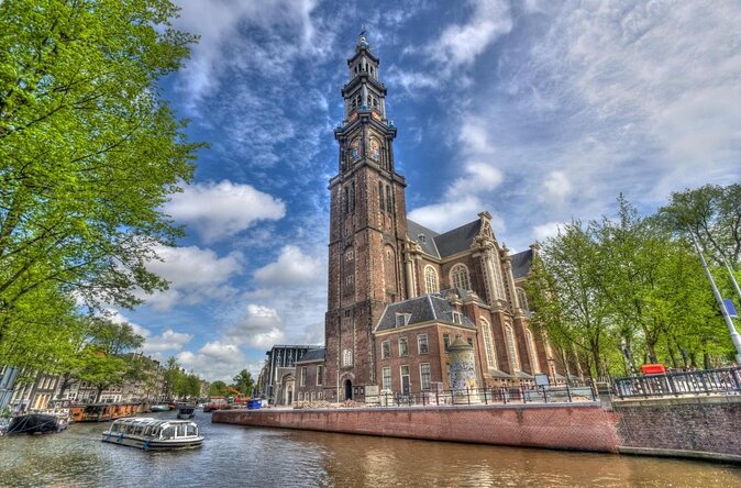 Private boat tour on a electric saloon boat - Key highlights you’ll actually feel on board