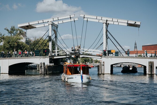Private Canal Cruise in Amsterdam - The starting point at Museumbrug 1 (and how the ride is paced)
