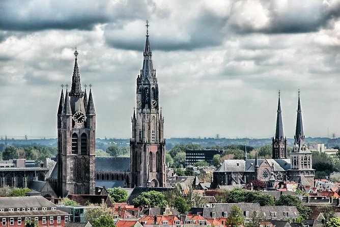 Private Delft and The Hague Tour incl. Madurodam from Amsterdam - Royal Delft: where Delft Blue pottery becomes a real craft