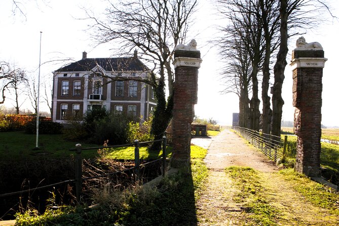 Private Guided Senior Countryside Windmill Tour - Broek in Waterland: village charm with the kind of details you can see