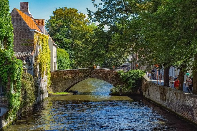 Private sightseeing tour to Bruges and chocolate from Amsterdam - Stop 1: Belfort—Photos, Views, and the 366-Step Climb Option