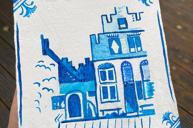Private Souvenir Creation in Dutch Delft Blue from Netherlands - What You Take Home (And Why It’s a Real Souvenir)