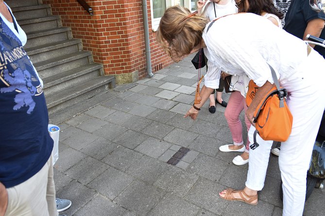Private Tour: Anne Frank Walking Tour of Amsterdam - Stop by Stop: What You’ll See (and Why It Matters)