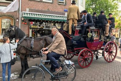 Private tour: Your own Amsterdam: walk through the old city - St. Nicholas Basilica: Faith Conflict Without the Museum Vibe