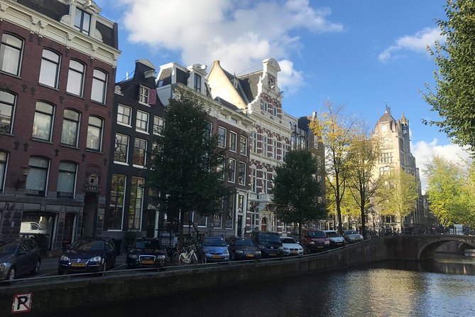 Private tour: Your own Amsterdam: walk through the old city - Rembrandt House Area: What Made Artists Succeed