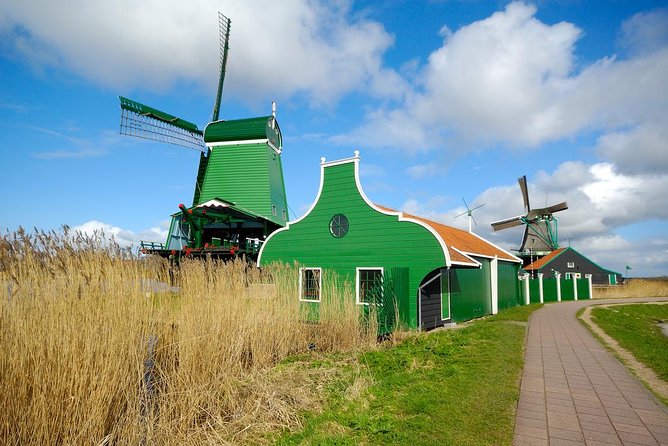 Private Tour Zaanse Schans Windmills and Volendam in Jaguar - Price and Value: What You’re Really Paying For