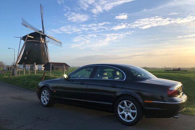 Private Tour Zaanse Schans Windmills and Volendam in Jaguar - Magere Brug Photo Stop: Short Time, Big Payoff
