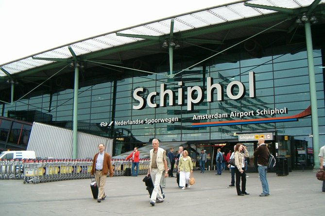 Private Transfer from Amsterdam Airport Schiphol to The Hague - Flight tracking: the feature you will thank yourself for