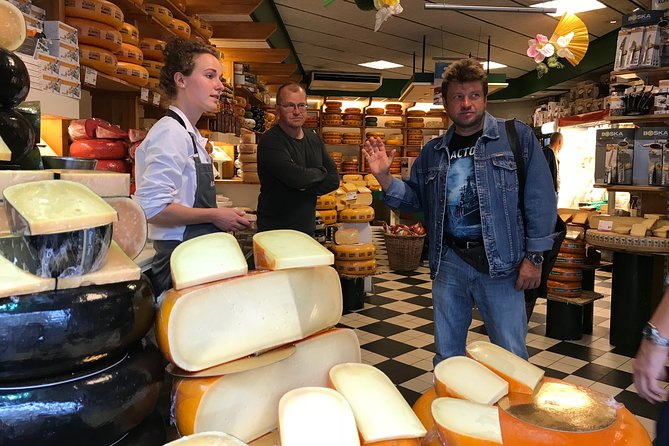 Private Walking Food Tour in Amsterdam - Snack-bar Amsterdam: sandwiches and Dutch classics you’ll recognize later