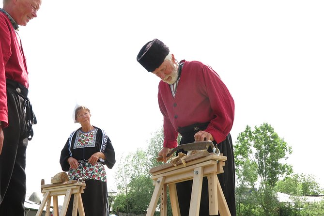 Private Workshop for Wooden Shoe Making in Simonehoeve - Why the beer opener painting exists (and why you shouldn’t ignore it)