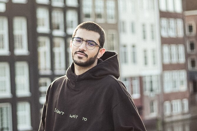 Professional Tinder Photo Session in Amsterdam - Timing Your Session: Morning or Afternoon Options
