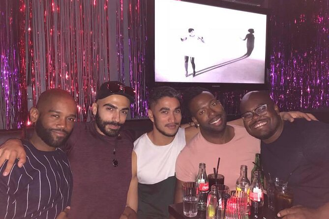 Rainbow Bar Stroll: Sashay through Amsterdam - Free time: the 15-minute window that helps you actually meet people