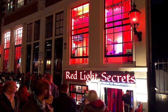 Red Light District private tour with a local - Nieuwmarkt: legalization, and the problems people still face