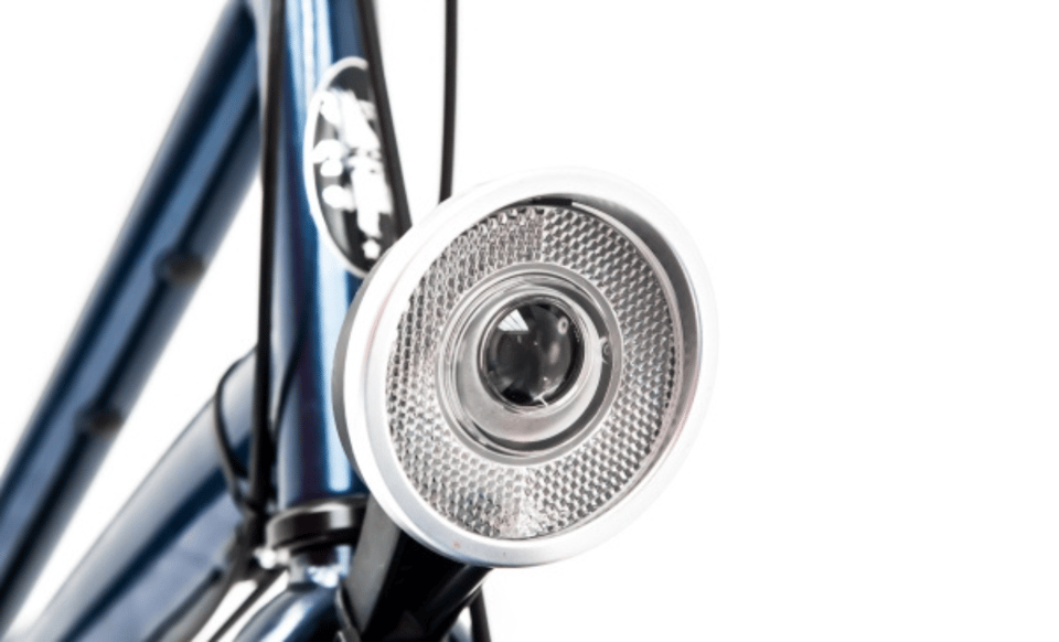 Rent a bike in Amsterdam | 1, 2, 3+ hours - Safety on Amsterdam streets: how to ride without feeling tense